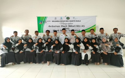 Upacara Peringatan Hari Guru Nasional Tahun 2024
